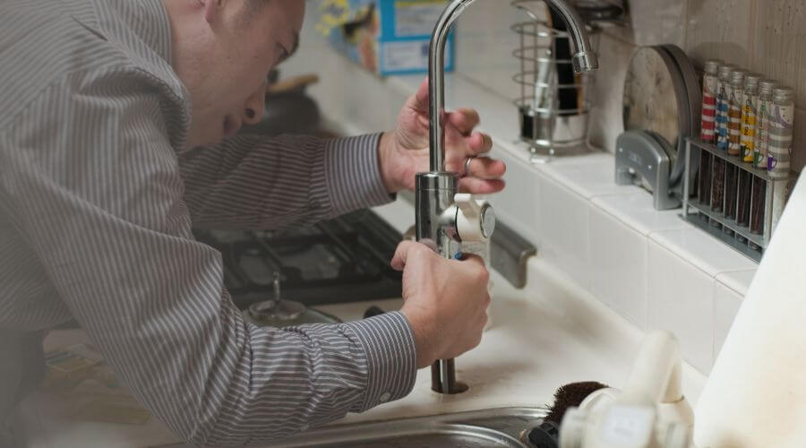 Local tankless water heater installation in Galva, IL